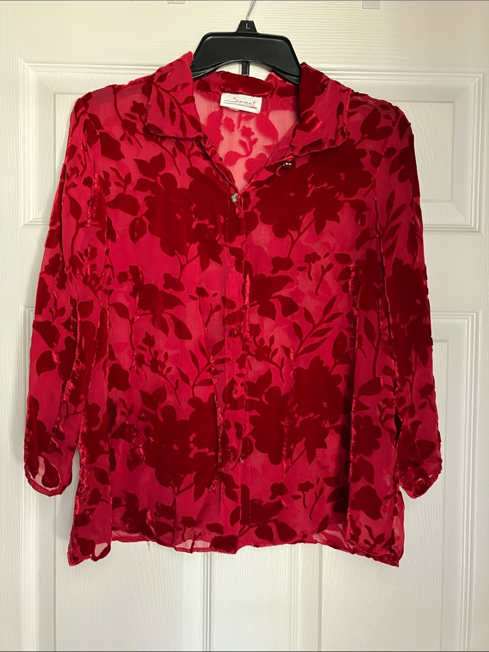 Scarlet Red Floral Velvet Burnout Button-Front Blouse